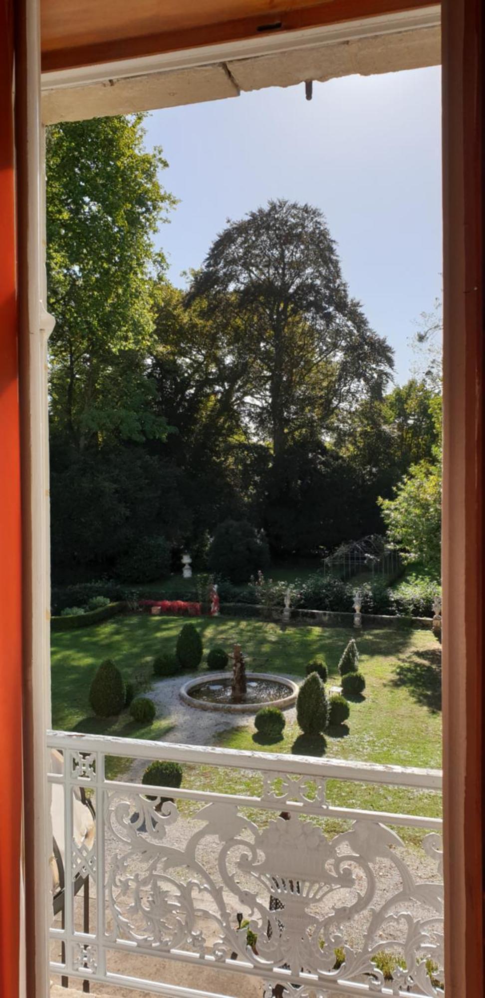 La Villa Des Arts Savigne-l'Eveque Exterior foto