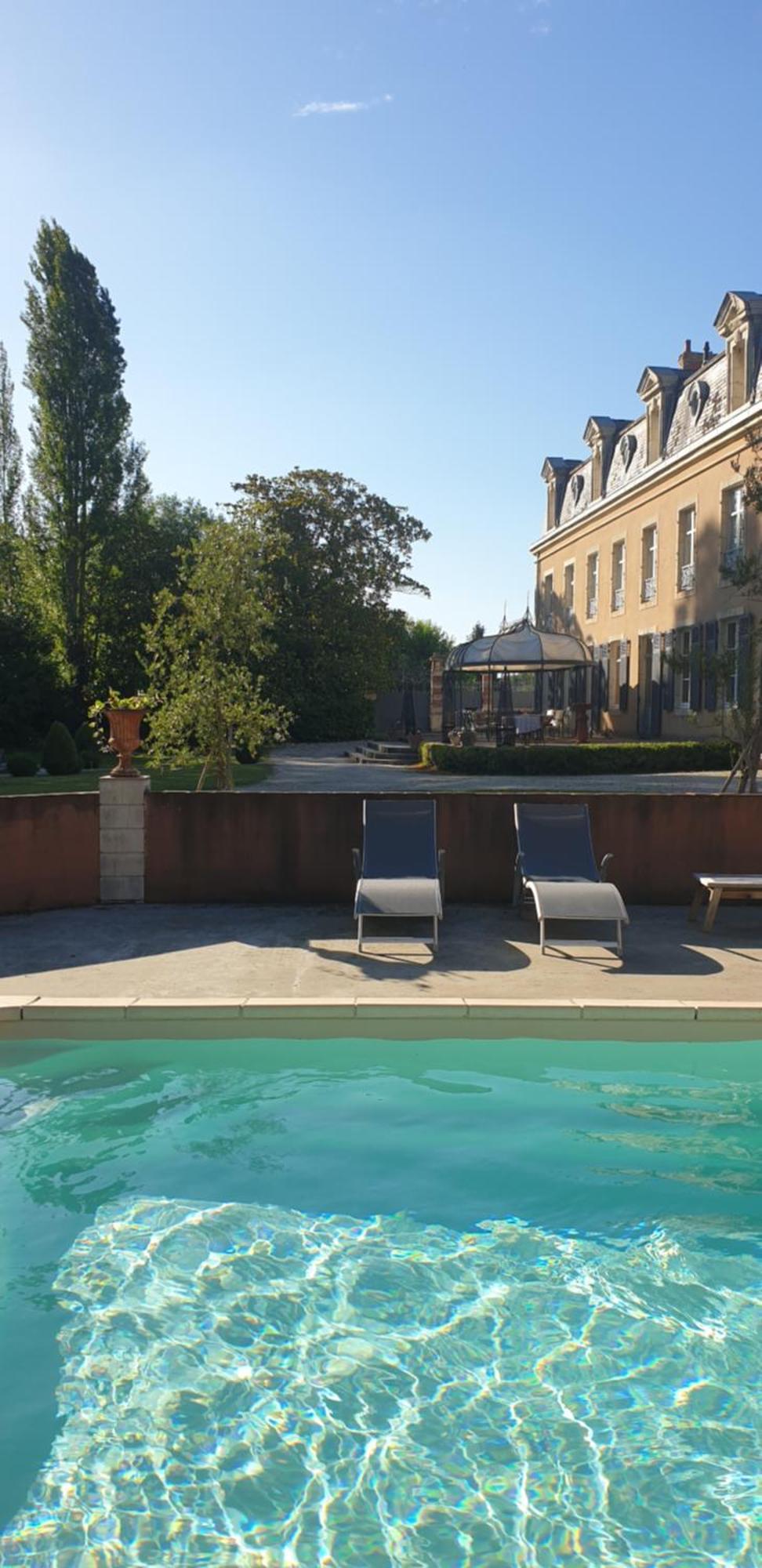 La Villa Des Arts Savigne-l'Eveque Exterior foto